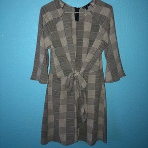 ❤️B&W plaid mini wrap dress❤️